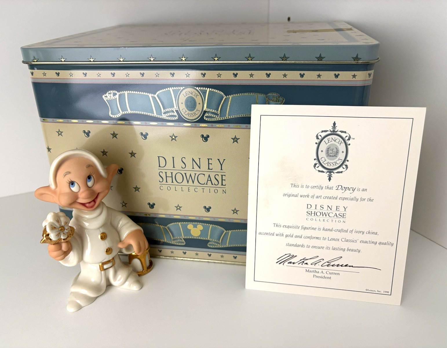Lenox Disney Showcase Collection Dopey - 1998 Figurine with tin Box & COA #4917 Lenox Disney Showcase Collection Dopey - 1998 Figurine with tin Box & COA #4917