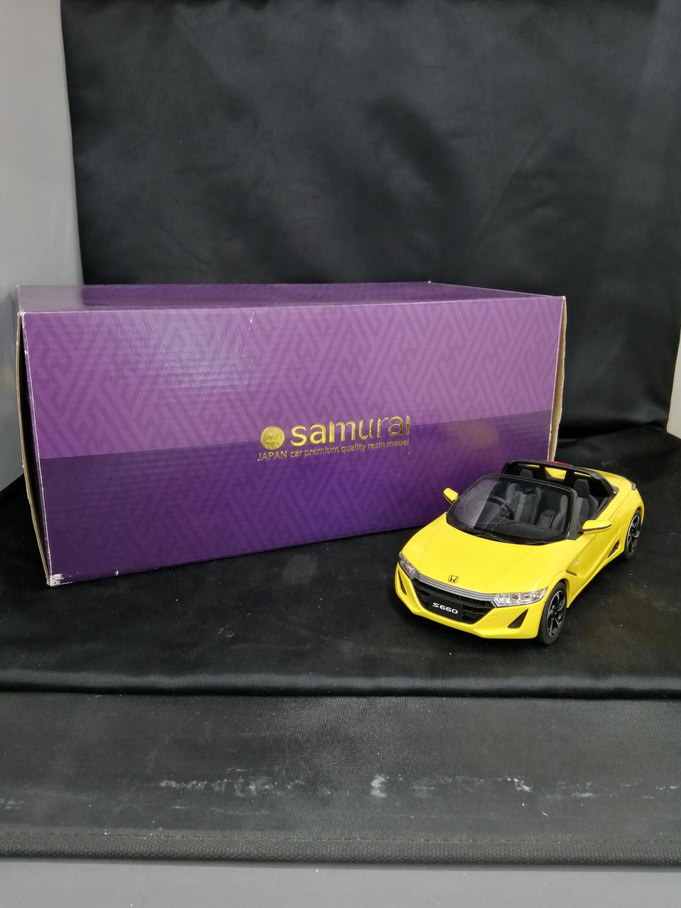 Kyosho 1/18 Honda S660 Alpha Mini Car Yellow Kyosho 1/18 Honda S660 Alpha Mini Car Yellow