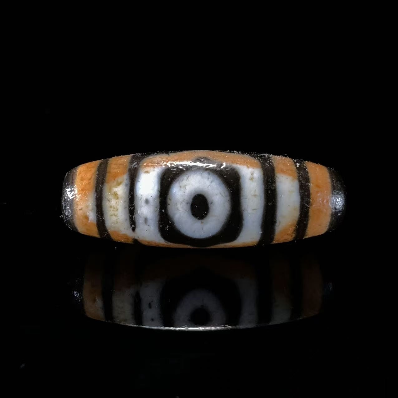Tibetan Three Eye Dzi Bead Agate Amulet Pendant Spiritual Protection Collectible Tibetan Three Eye Dzi Bead Agate Amulet Pendant Spiritual Protection Collectible