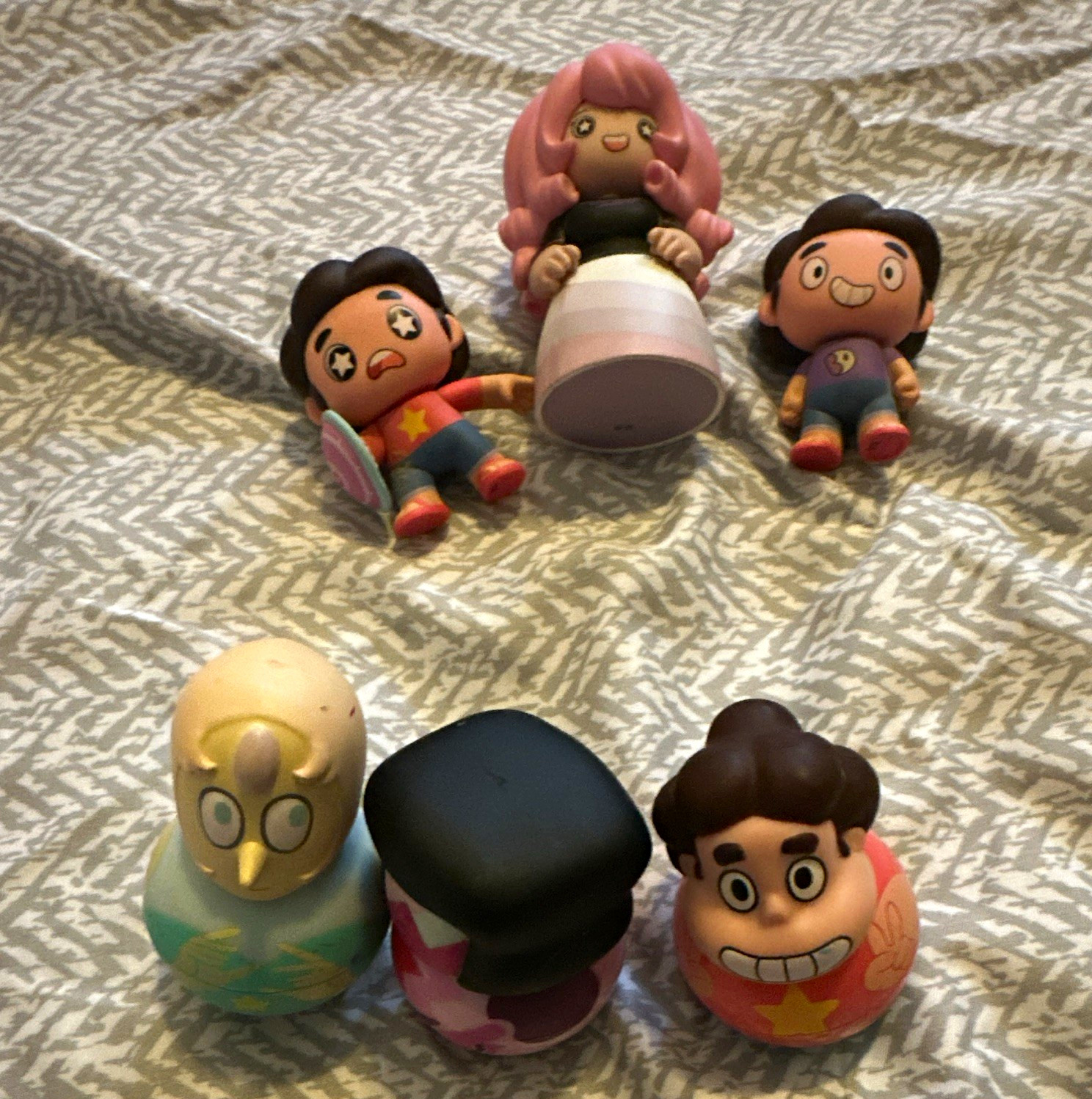 Steven Universe funko mystery Figure Lot 6 figures Rose Quartz Pearl Garnet Steven Universe funko mystery Figure Lot 6 figures Rose Quartz Pearl Garnet