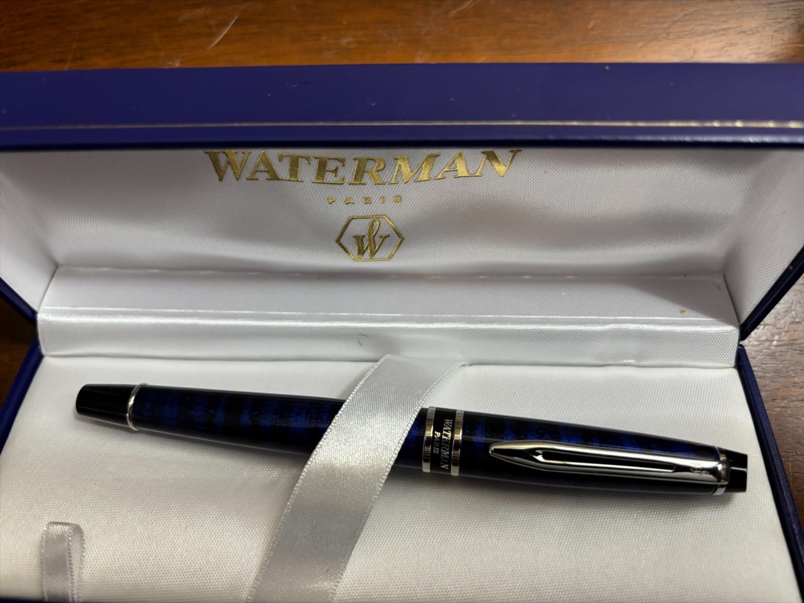 Waterman Expert III Rollerball Pen, Dune Blue and Chrome Trim. Unused in Box Waterman Expert III Rollerball Pen, Dune Blue and Chrome Trim. Unused in Box
