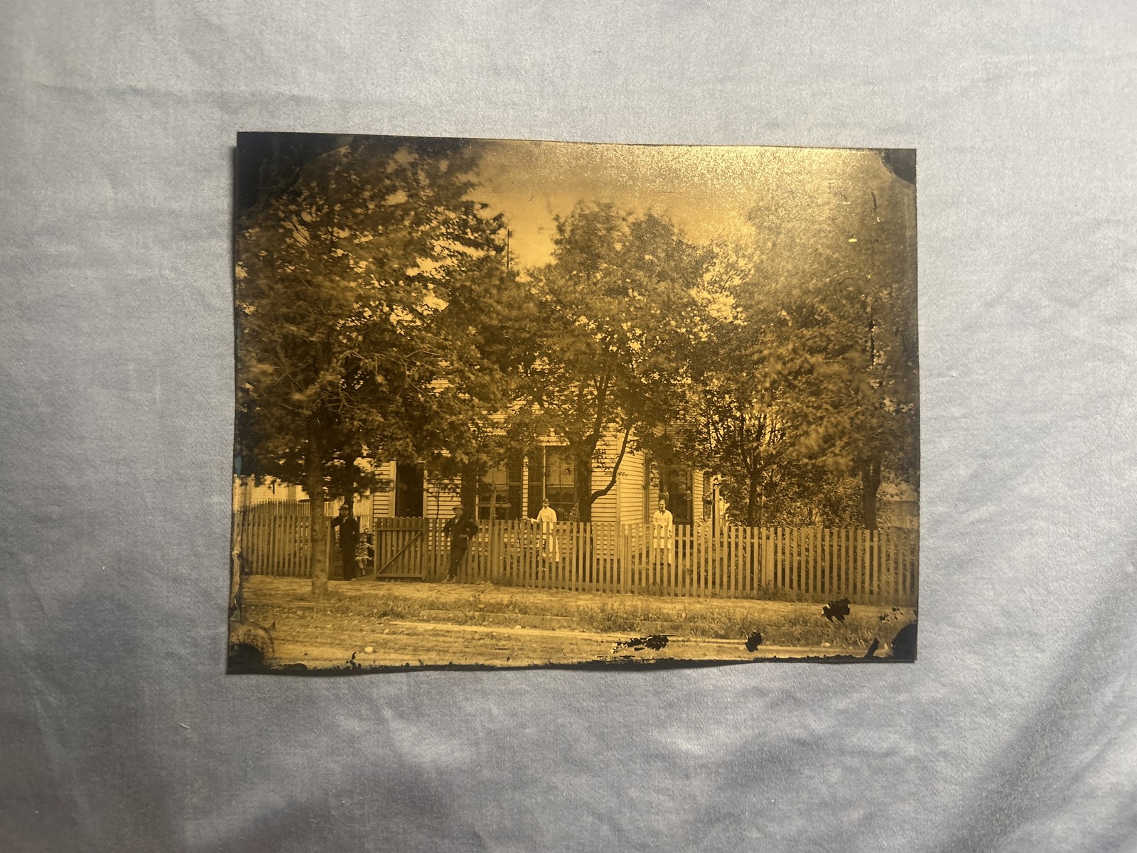 Antique Full Plate Tintype Outdoor House Picket Fence Family Street View 1860s Antique Full Plate Tintype Outdoor House Picket Fence Family Street View 1860s
