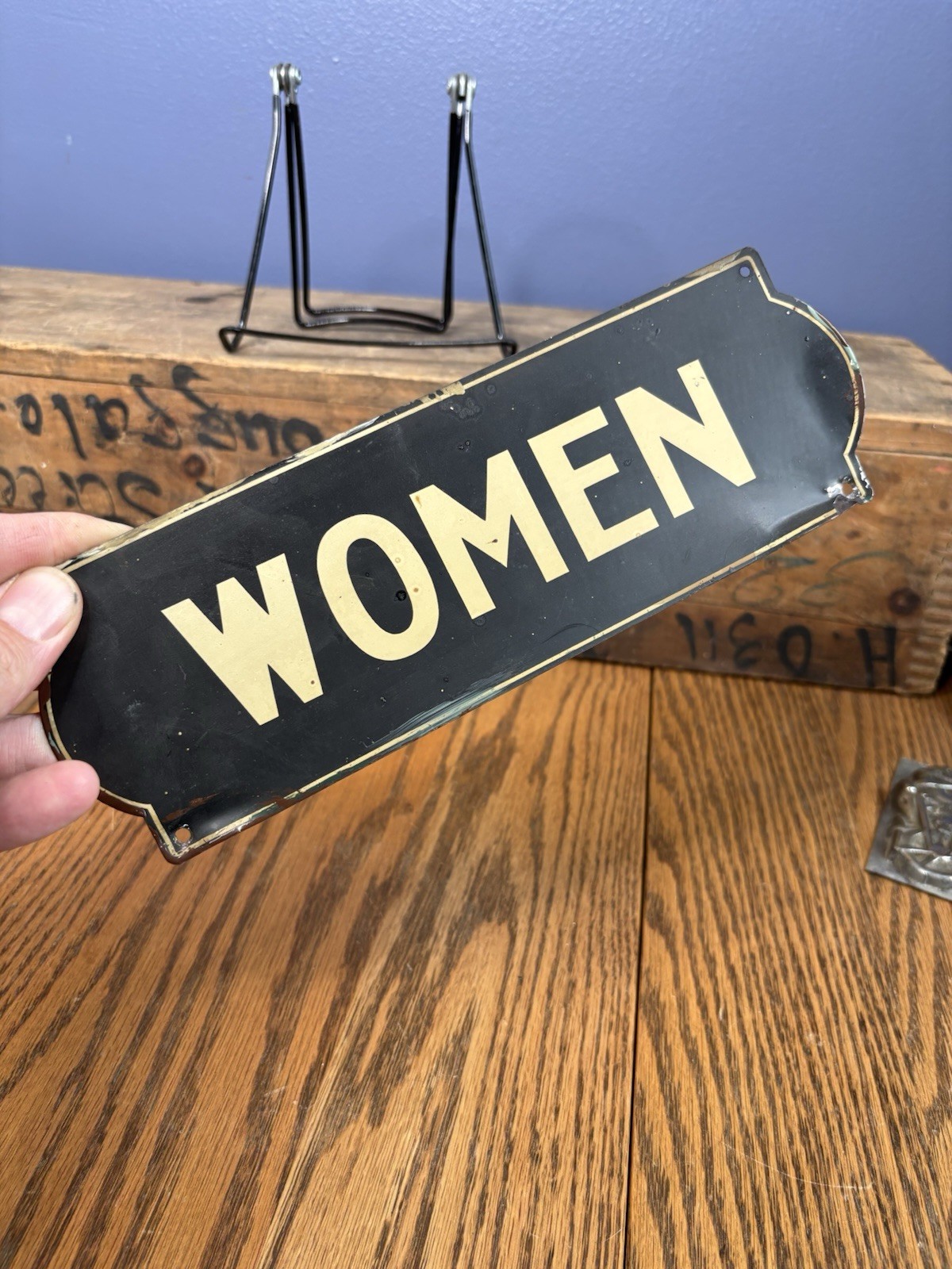 Vintage Original Tin Women Women’s Bathroom Powder Room Metal Trade Sign