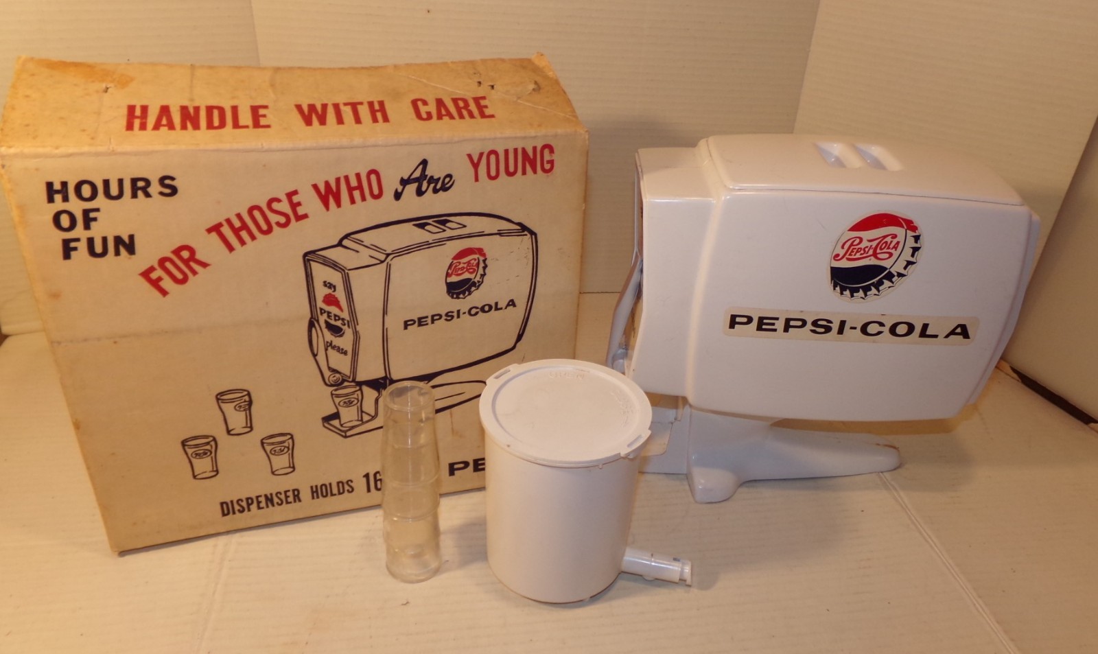 Vintage 1960s Pepsi Cola Toy Soda Dispenser + Original Box & 4 Glasses WORKS Vintage 1960s Pepsi Cola Toy Soda Dispenser + Original Box & 4 Glasses WORKS