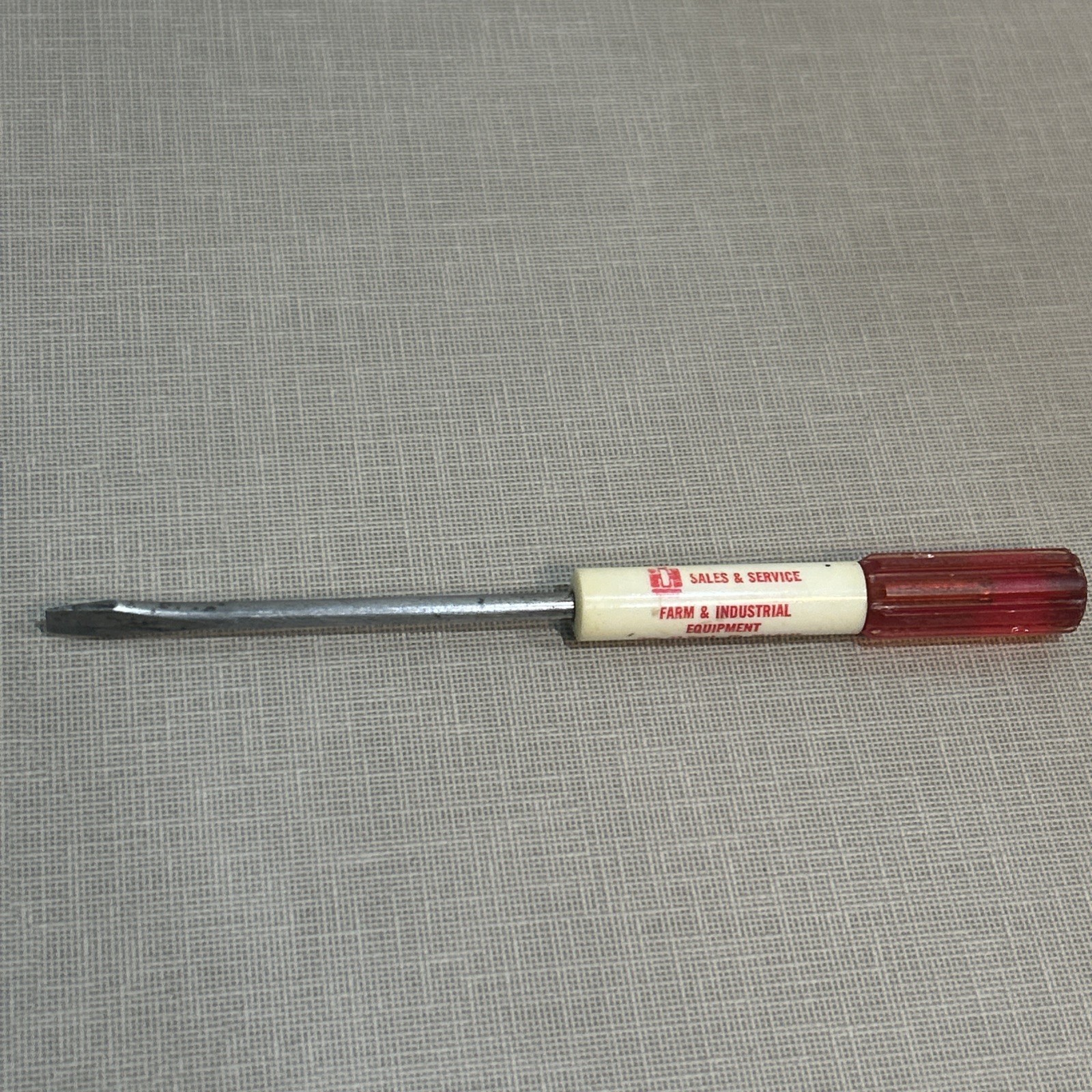 Vintage International Harvester Screwdriver Sales & Service Cedar Rapids, IA USA Vintage International Harvester Screwdriver Sales & Service Cedar Rapids, IA USA