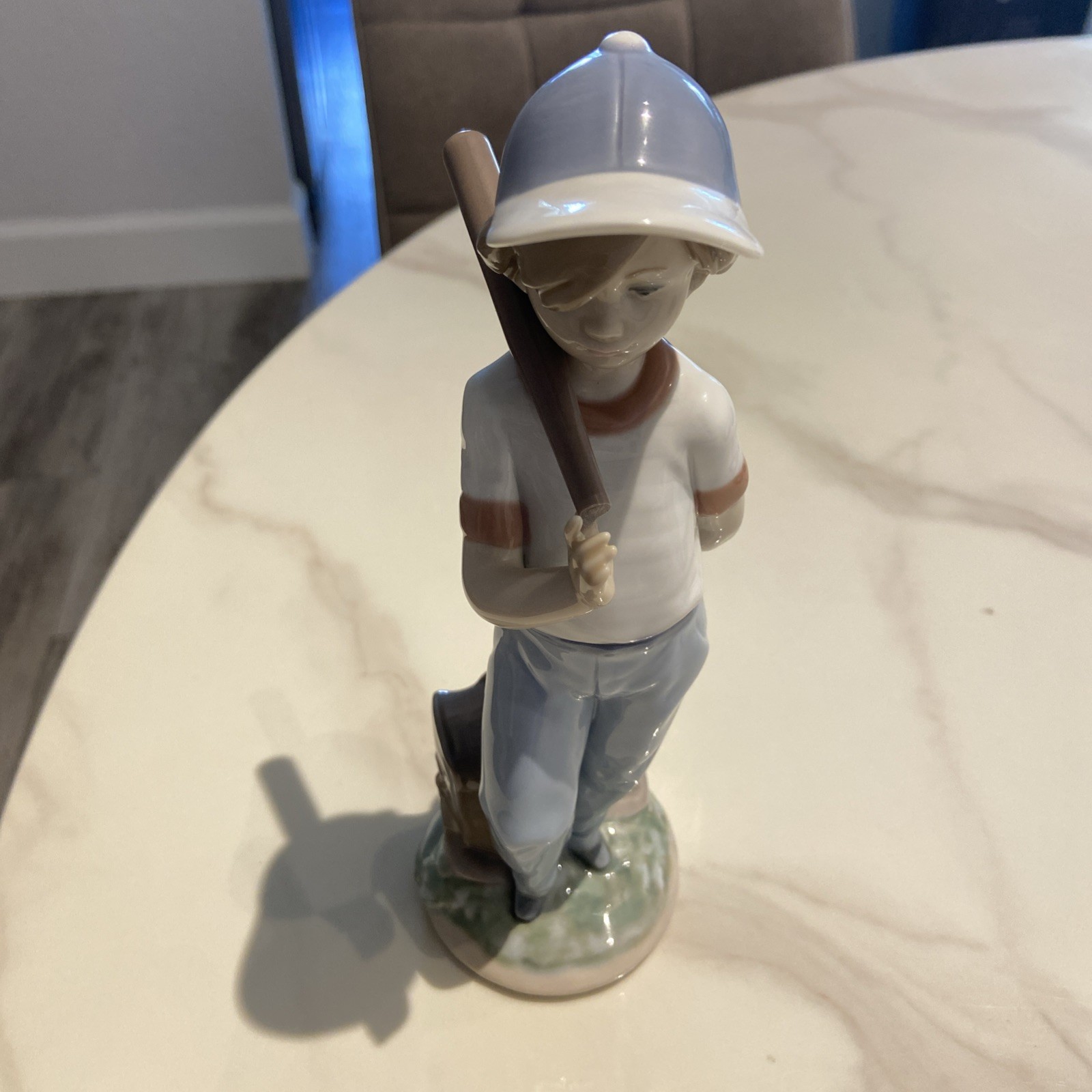 LLadro 1990 Collector Society Can I Play? #7610 Figurine missing part of bat LLadro 1990 Collector Society Can I Play? #7610 Figurine missing part of bat