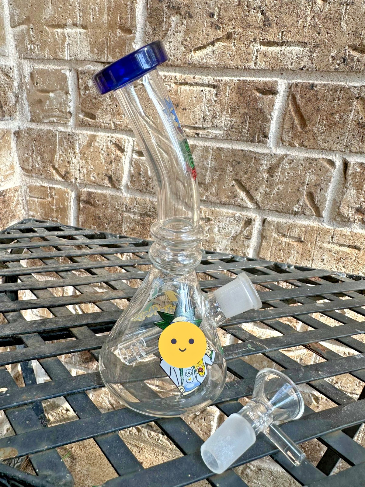 7-Inch Handmade Glass Bong, Cartoon-Style Water Pipe (Read Description) 7-Inch Handmade Glass Bong, Cartoon-Style Water Pipe (Read Description)