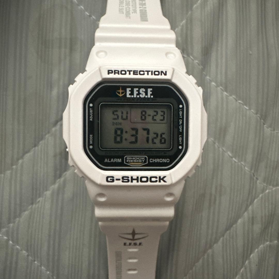 Casio G-SHOCK x Gundam RX-78-2 Limited Edition Collaboration Watch Rare Casio G-SHOCK x Gundam RX-78-2 Limited Edition Collaboration Watch Rare
