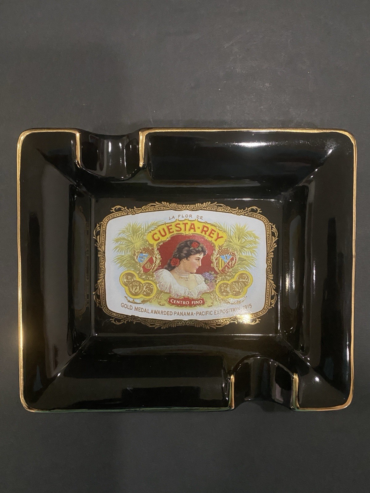 Rare VTG Ceramic Cuesta-Rey Cigar Ashtray in Custom Black with 24k Gold Edging Rare VTG Ceramic Cuesta-Rey Cigar Ashtray in Custom Black with 24k Gold Edging