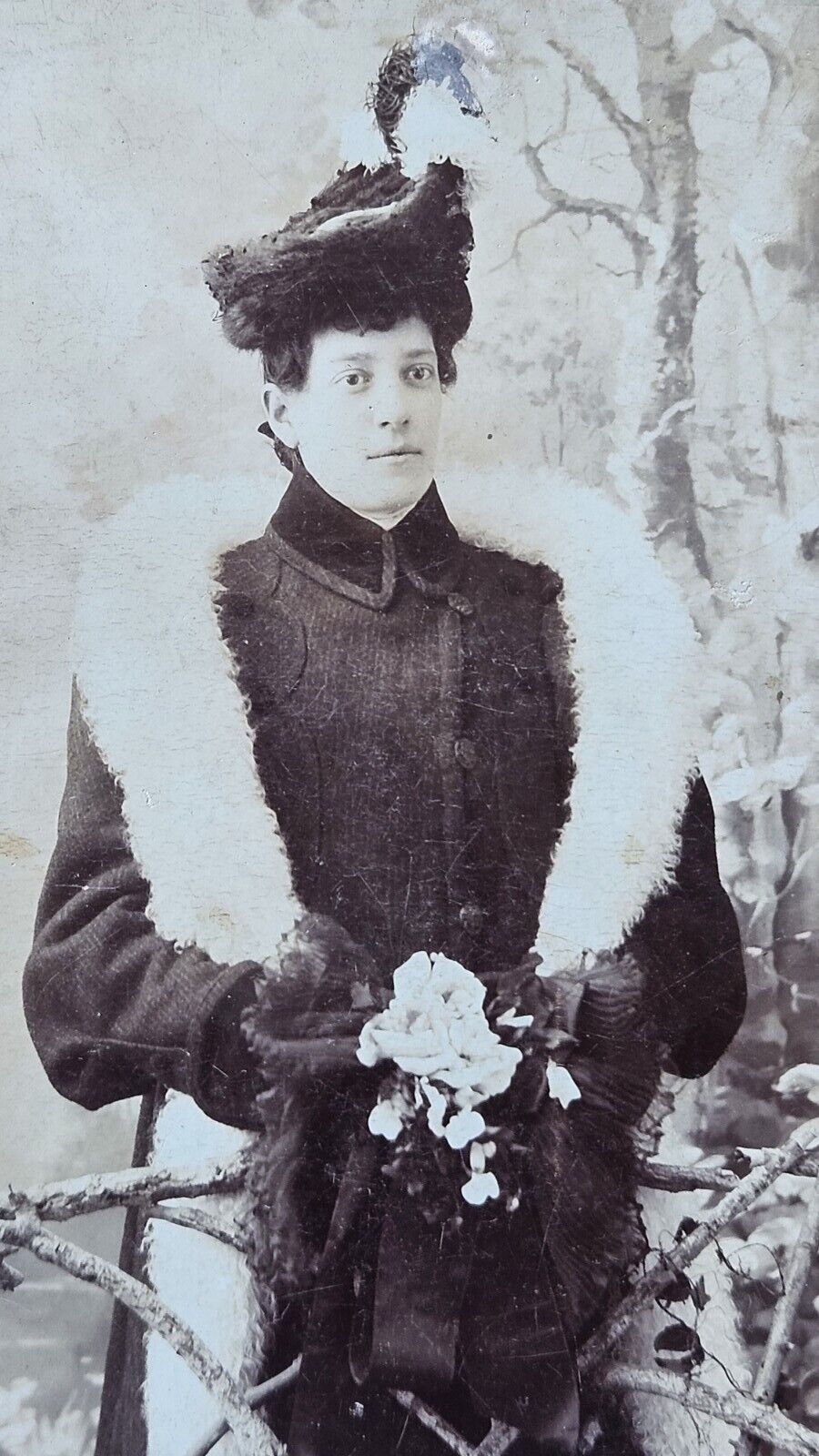 Ukraine Cabinet card 1907 woman w/ boa, inscribed, Nikolaev by A.A. Konosevich