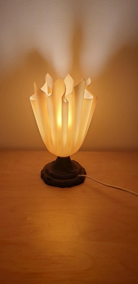 Vintage Georgia Jacob Ella Table Lamp French Drape Resin Shade Accent Light 70s Vintage Georgia Jacob Ella Table Lamp French Drape Resin Shade Accent Light 70s