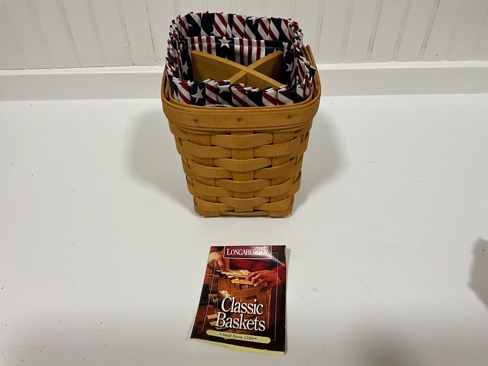 1997 Longaberger Small Spoon Basket w/ Wood Divider & Liner 5.5L x 5.5W x 6H USA 1997 Longaberger Small Spoon Basket w/ Wood Divider & Liner 5.5L x 5.5W x 6H USA