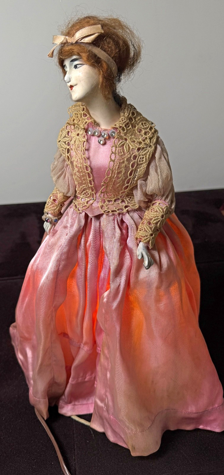Antique C 1900 Chalkware Lady Half Doll w/ Full Dress Table Lamp -Works ZZ928 Antique C 1900 Chalkware Lady Half Doll w/ Full Dress Table Lamp -Works ZZ928