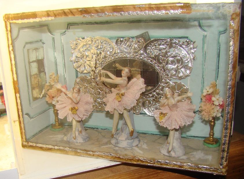 C.1920 Antique Dresden Porcelain Paper Lace Ballerina German Shadow Box Diorama