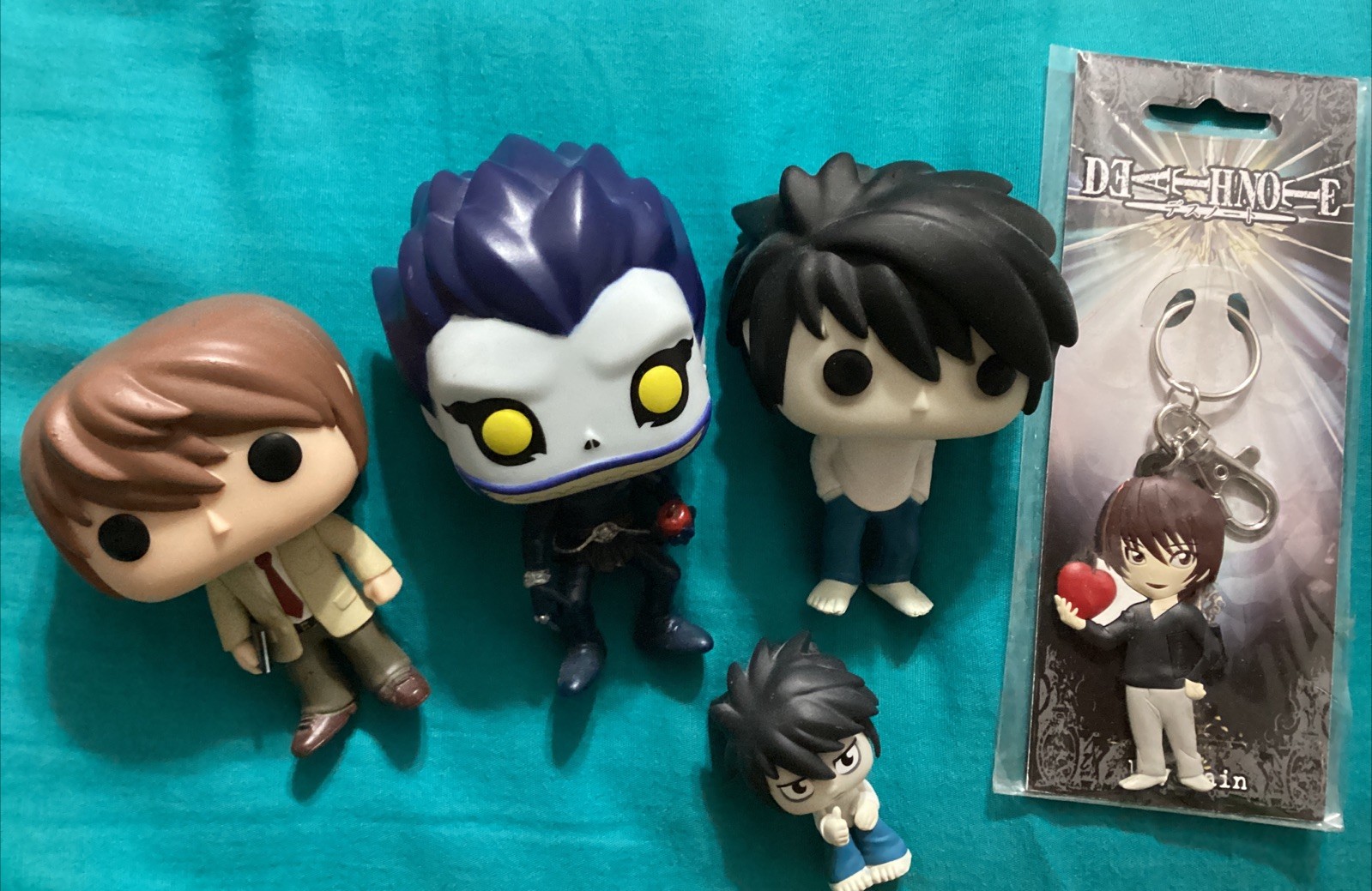 Death Note Lot Funko Light L Keychain Rare Death Note Lot Funko Light L Keychain Rare