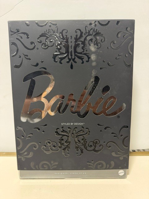 Barbie Signature Styled By Design #4 Linda Kyaw-Merschon JBH68 NEW Barbie Signature Styled By Design #4 Linda Kyaw-Merschon JBH68 NEW