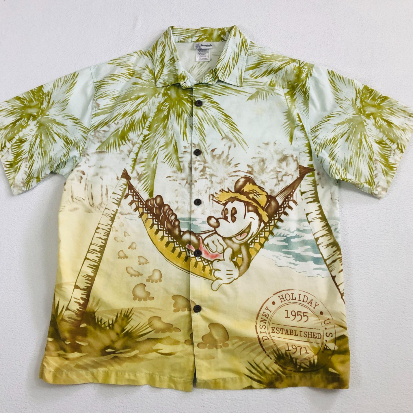 Disney Hawaiian Holiday Aloha Shirt Adult L Mickey Mouse Beach Hammock Cotton Disney Hawaiian Holiday Aloha Shirt Adult L Mickey Mouse Beach Hammock Cotton