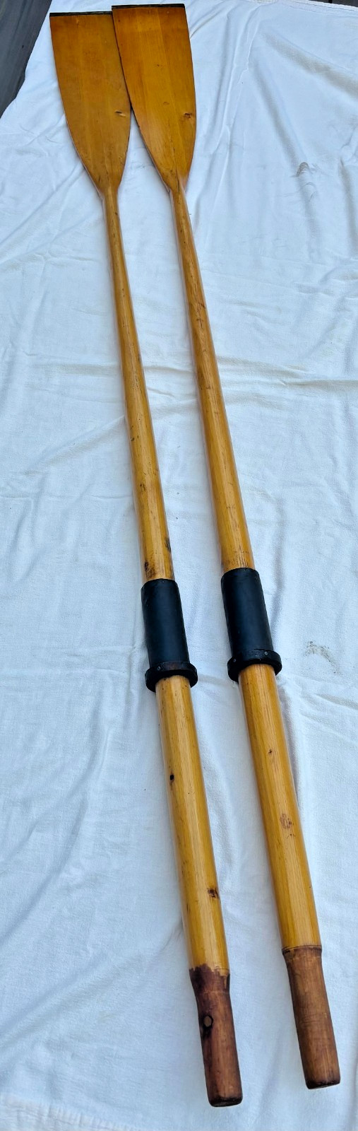 VINTAGE Handmade Montague Ted Shea Wooden Oars 82” Leather Copper Wrapped Bottom