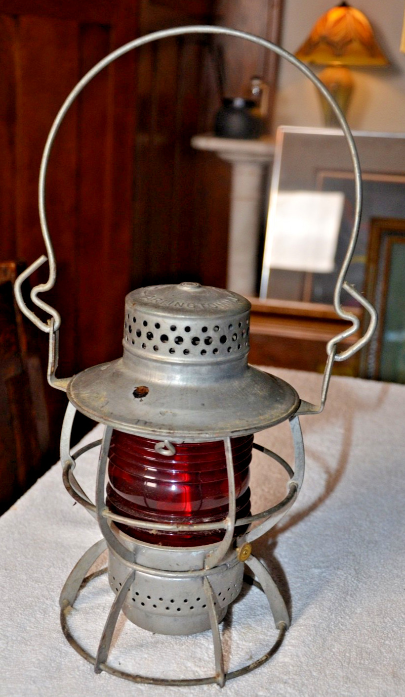 🔥VTG DRESSEL ARLINGTON P.R.R. PENNSYLVANIA RAILROAD LANTERN RED FRESNEL GLOBE🔥 🔥VTG DRESSEL ARLINGTON P.R.R. PENNSYLVANIA RAILROAD LANTERN RED FRESNEL GLOBE🔥
