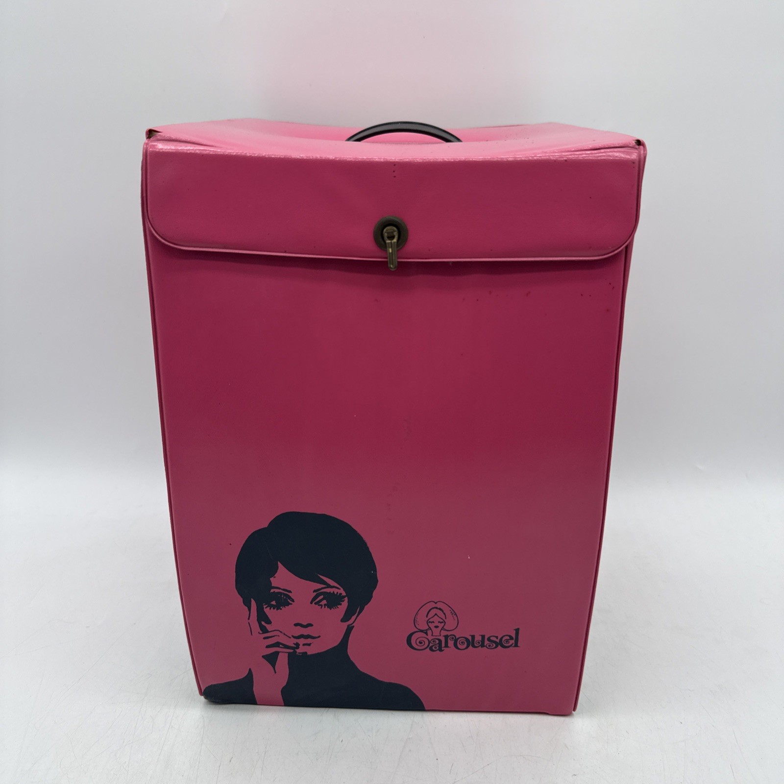 Carousel Vintage 1960's Wig Storage Box by Mod GoGo Twiggy Pink Vinyl *Case Only Carousel Vintage 1960's Wig Storage Box by Mod GoGo Twiggy Pink Vinyl *Case Only