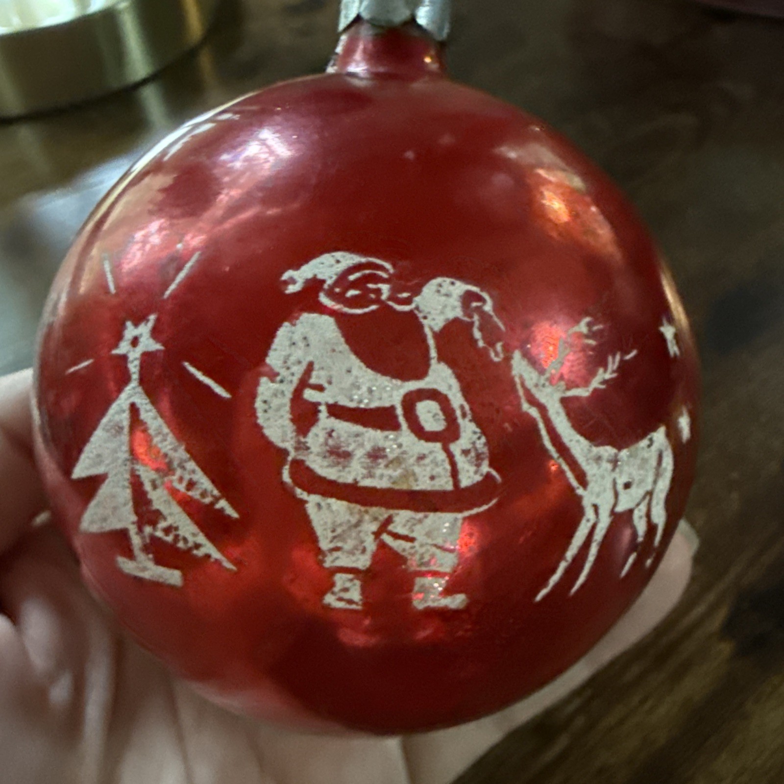Vtg Rare Shiny Brite Jumbo 4 ” Red Xmas Ornament Santa Feeding Deer Stencil Vtg Rare Shiny Brite Jumbo 4 ” Red Xmas Ornament Santa Feeding Deer Stencil