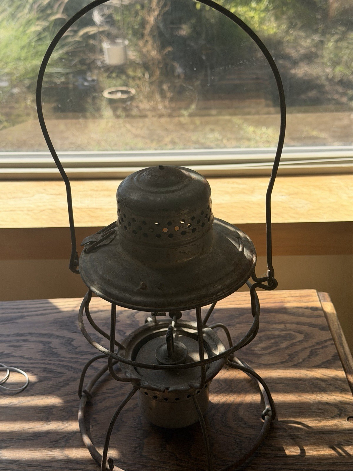Antique D $ R G.R.R. oil lamp Handlan St. Louis. Antique D $ R G.R.R. oil lamp Handlan St. Louis.