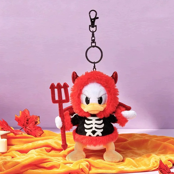 Authentic Disney Store 2026 Halloween Mickey and Friends Pooh Plush Keychain New Authentic Disney Store 2026 Halloween Mickey and Friends Pooh Plush Keychain New