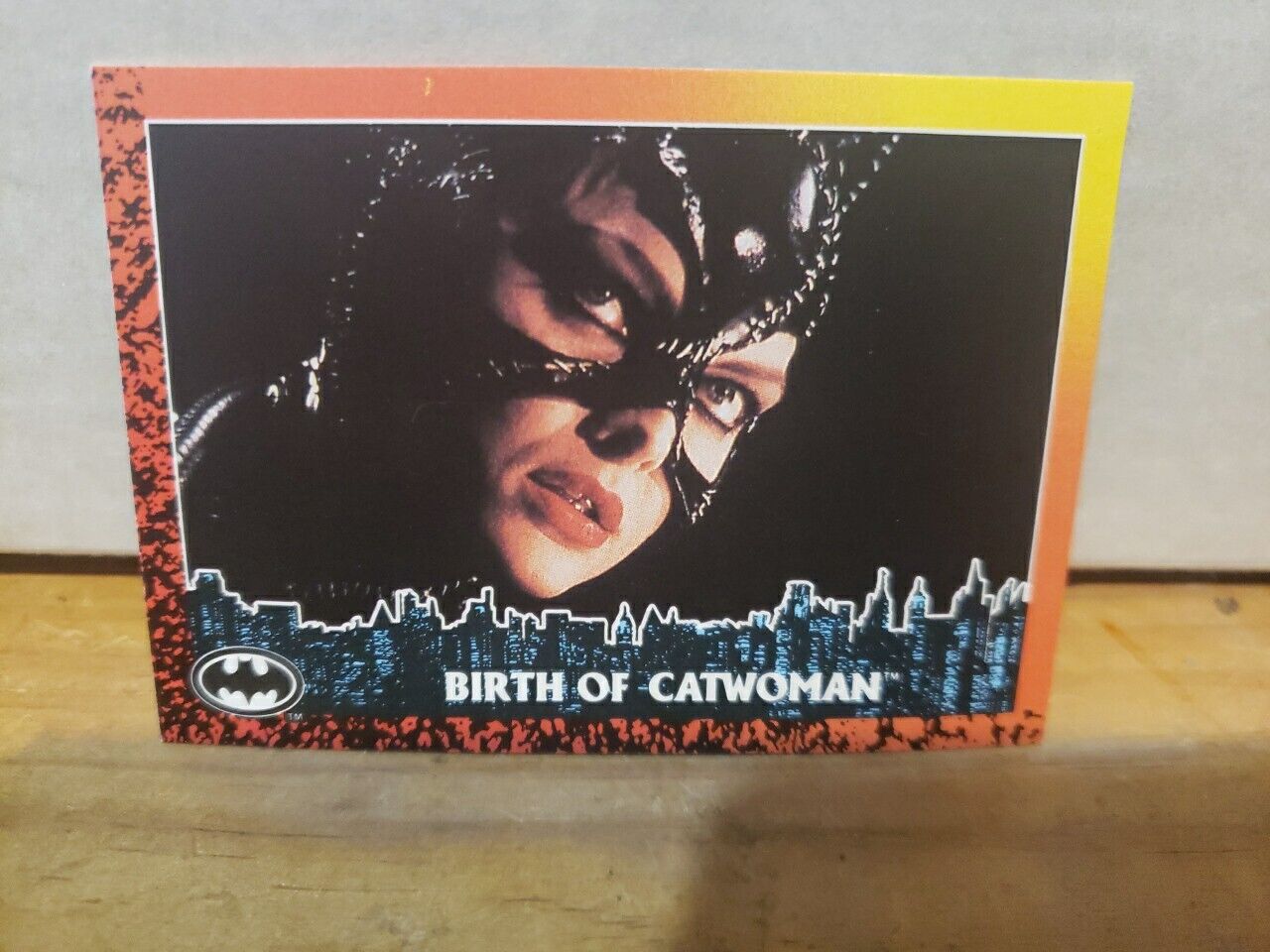 Batman Returns 1992 Topps#32 Birth Of Catwoman-Michelle Pfeiffer 