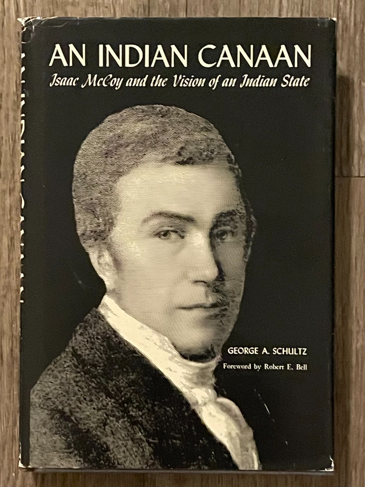 AN INDIAN CANAAN-1ST ED. DUST JACKET-NATIVE AMERICAN-LIKENEW-U. OKLAHOMA PRESS AN INDIAN CANAAN-1ST ED. DUST JACKET-NATIVE AMERICAN-LIKENEW-U. OKLAHOMA PRESS
