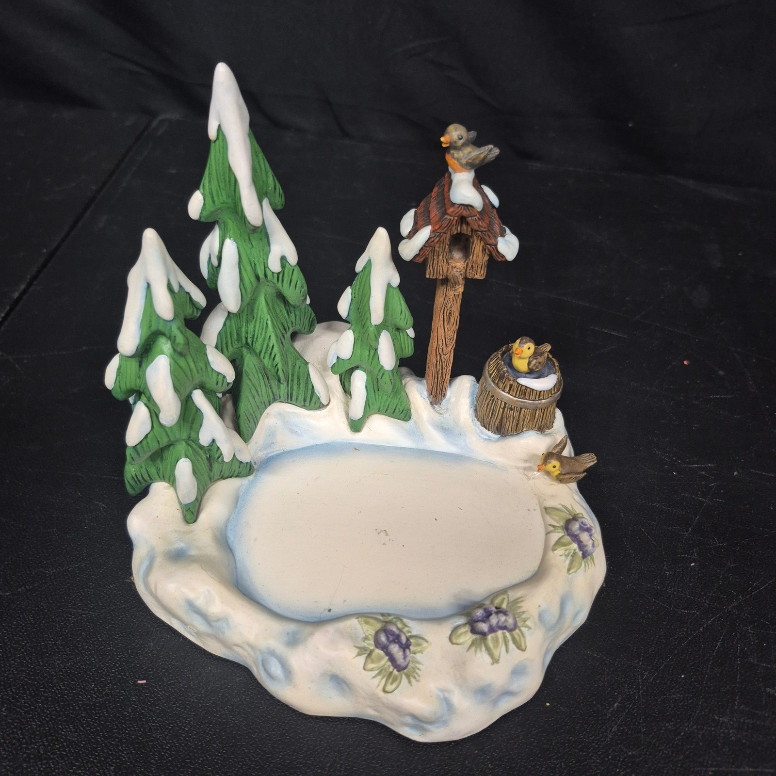 Goebel Hummelscapes Friendship in Bloom 2000 Winter Figurine Base Limited Ed Goebel Hummelscapes Friendship in Bloom 2000 Winter Figurine Base Limited Ed