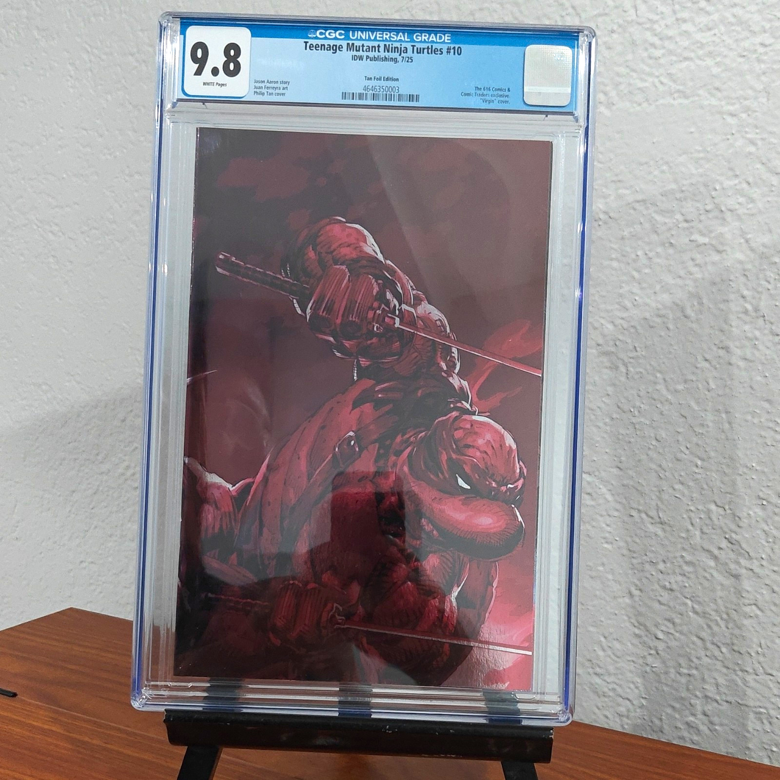 Teenage Mutant Ninja Turtles #10 (2025) CGC 9.8 Foil Edition Variant IDW Teenage Mutant Ninja Turtles #10 (2025) CGC 9.8 Foil Edition Variant IDW