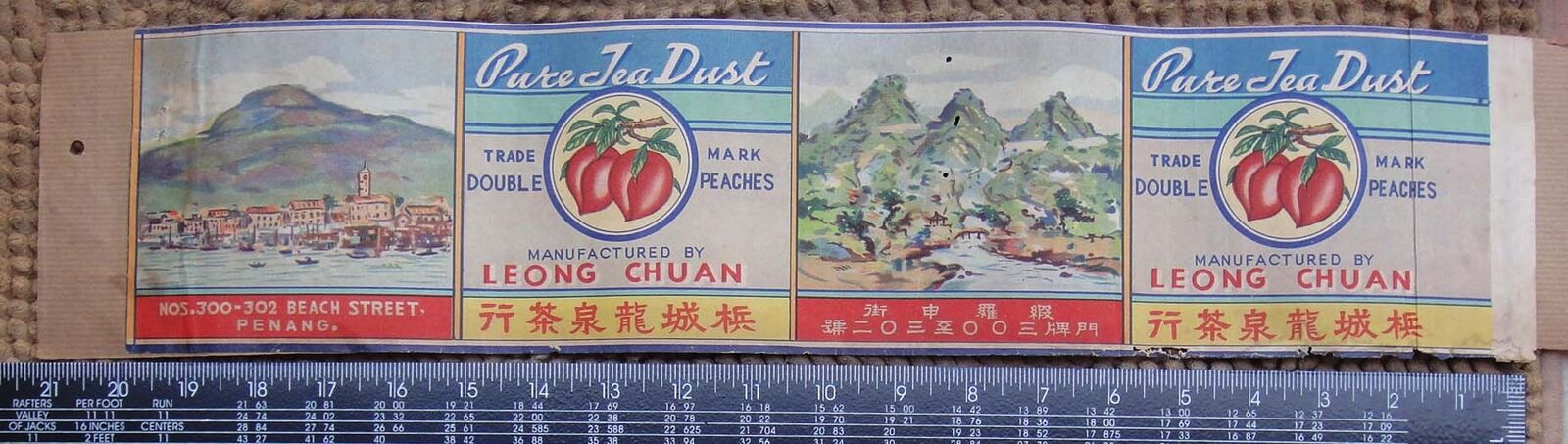 Z2) 1950\'s Malaya Vintage Chinese Large TEA LABEL - PEACHES & Building Mountain