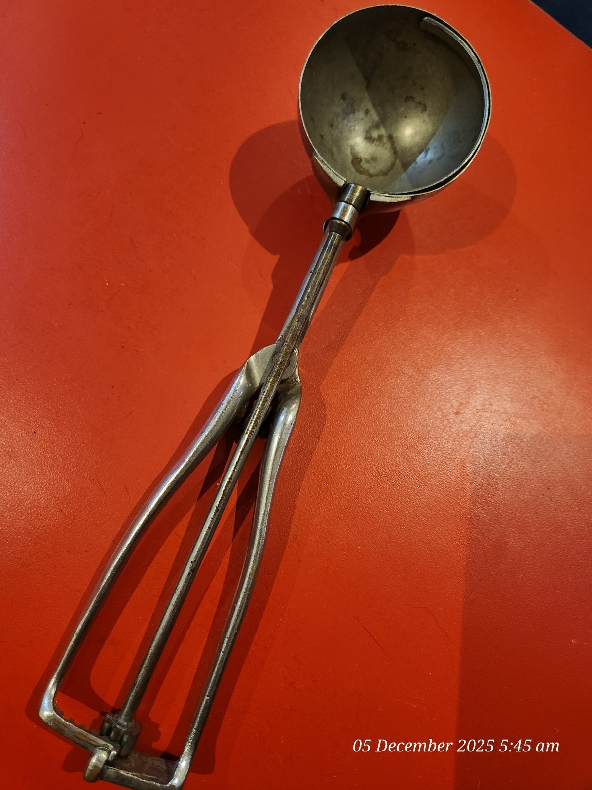 Antique GILCHRIST No. 30 Size 12 Ice Cream Scoop Antique GILCHRIST No. 30 Size 12 Ice Cream Scoop