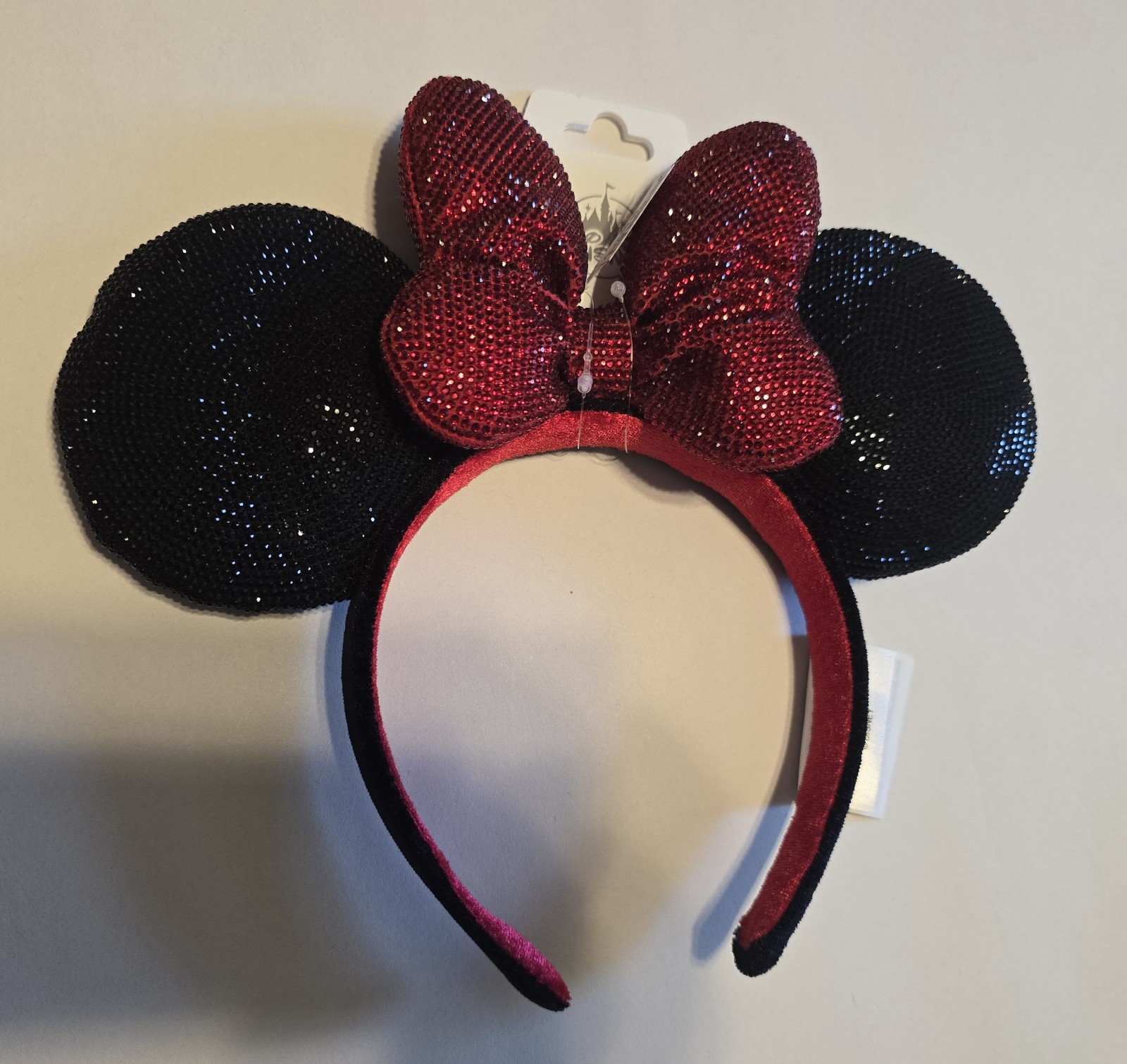 NEW 2026 Disney Minnie Mouse Sequined Rhinestone Ears Headband Black & Red NEW 2026 Disney Minnie Mouse Sequined Rhinestone Ears Headband Black & Red