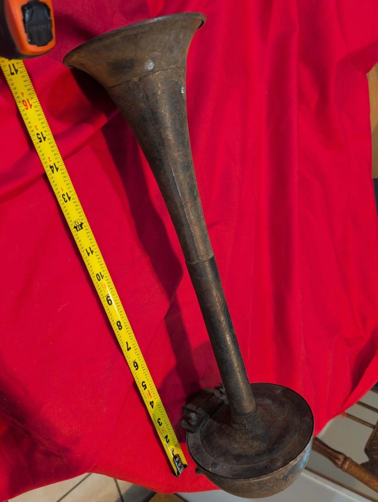 Antique Horn, Autolite Trumpet horn, model 3-40 1930's/40's