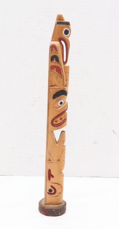 ATQ Northwest Coast Native American Hand Carved Wood Totem Pole 13.75" Vintage-