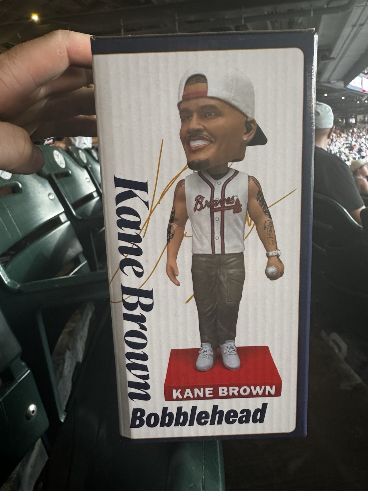Kane Brown Atlanta Braves Bobblehead Boxed Unopened 2026 IN HAND 9/9/26 SGA Kane Brown Atlanta Braves Bobblehead Boxed Unopened 2026 IN HAND 9/9/26 SGA