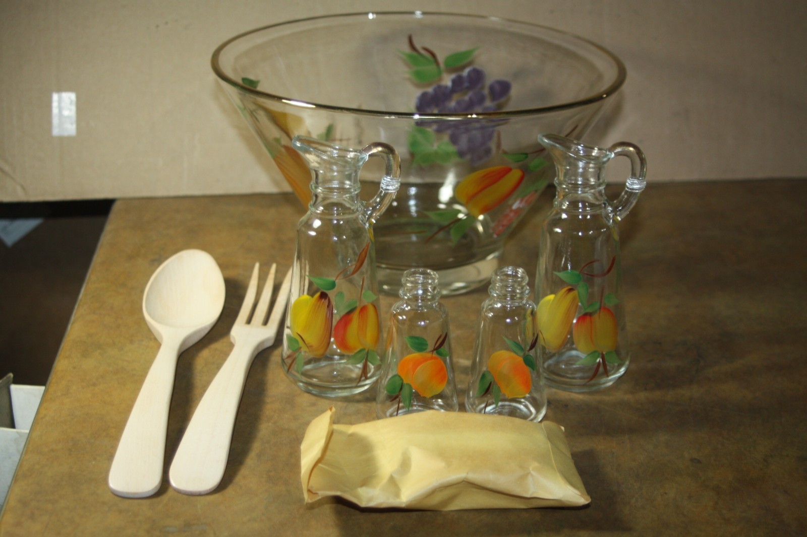 Vintage NOS Washington Co. No. 355 Seven Piece Crystal Salad Set in Box Vintage NOS Washington Co. No. 355 Seven Piece Crystal Salad Set in Box