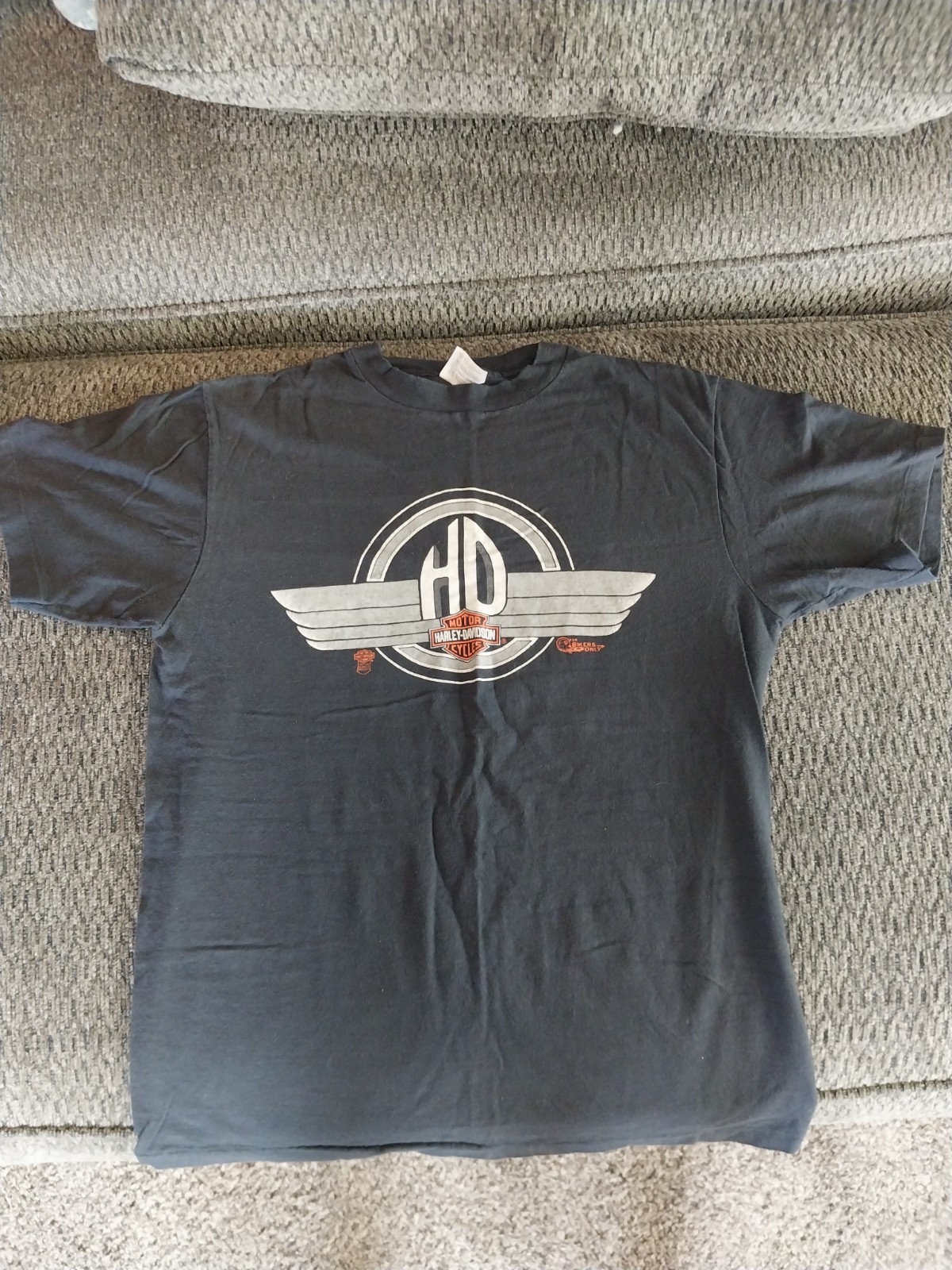 (Vintage) 1984 North County Harley Davidson Oceanside, Calif. Size (M) T shirt