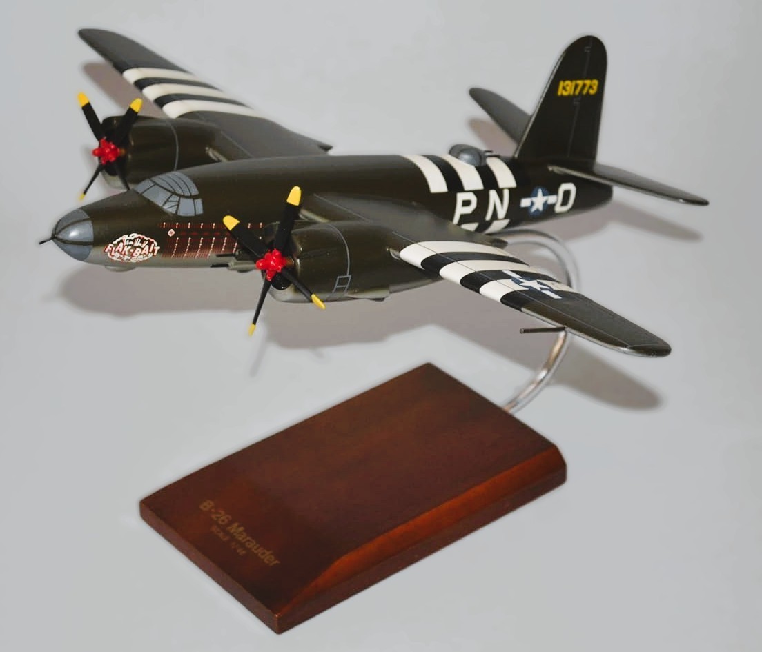 USAAC Glenn L. Martin B-26 Marauder Flak Bait Desk WWII Model 1/48 SC Airplane USAAC Glenn L. Martin B-26 Marauder Flak Bait Desk WWII Model 1/48 SC Airplane