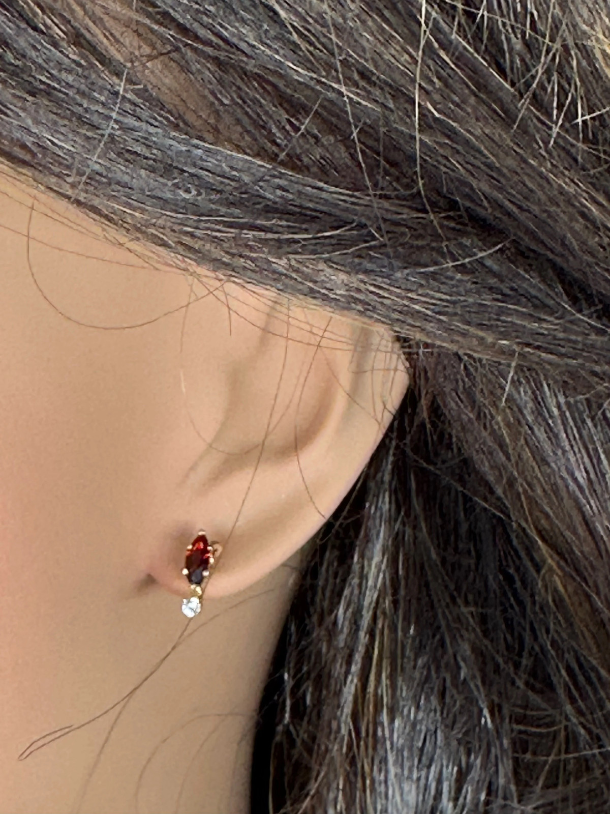 Vintage 14K Gold Stud Earrings With Red Gemstone Vintage 14K Gold Stud Earrings With Red Gemstone