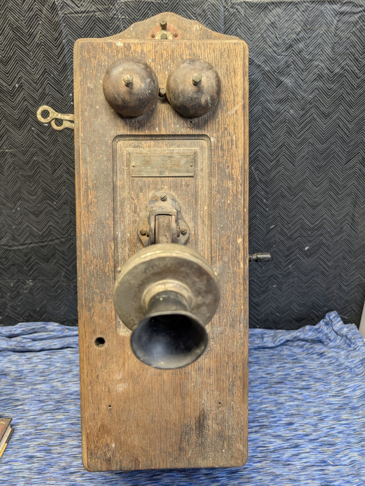 1900s Antique Wall Mount Phone B-R Electric Telephone Company PARTS or REPAIR S5 1900s Antique Wall Mount Phone B-R Electric Telephone Company PARTS or REPAIR S5