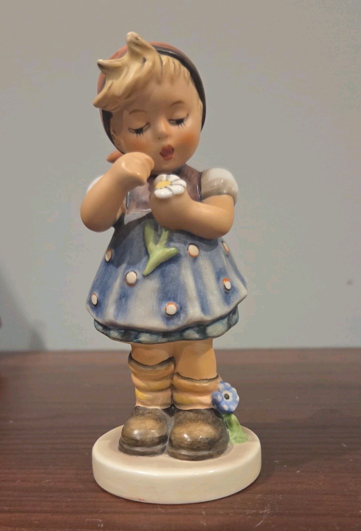 Goebel Hummel Girl Figurine "Daisies Don't Tell" Picking Flower Petals