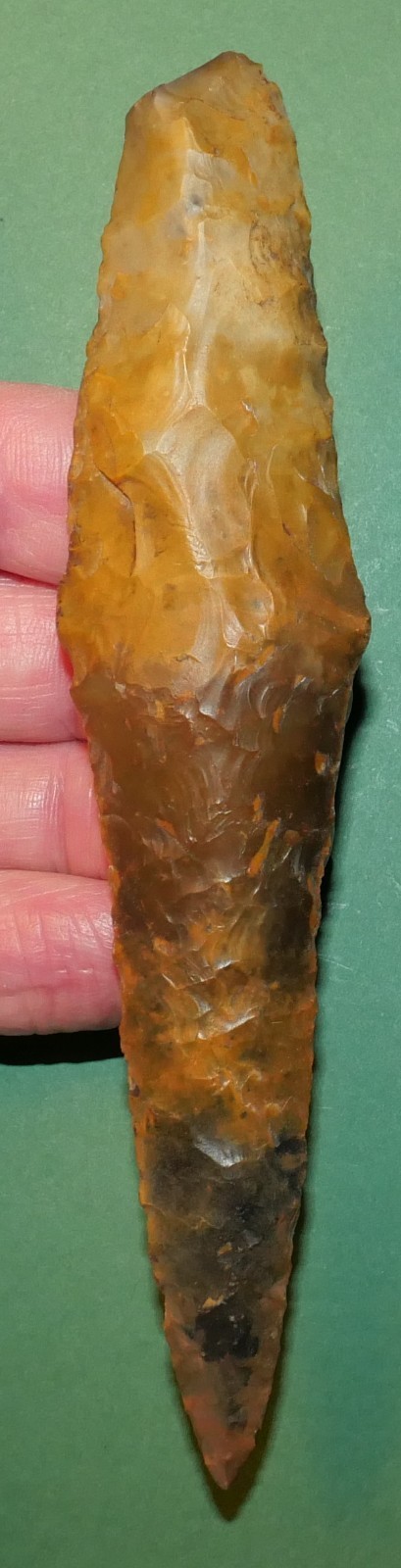 DAGGER TYPE II . WITH NICE FLAKING. DANISH NEOLITHIC DAGGER. restored tip DAGGER TYPE II . WITH NICE FLAKING. DANISH NEOLITHIC DAGGER. restored tip