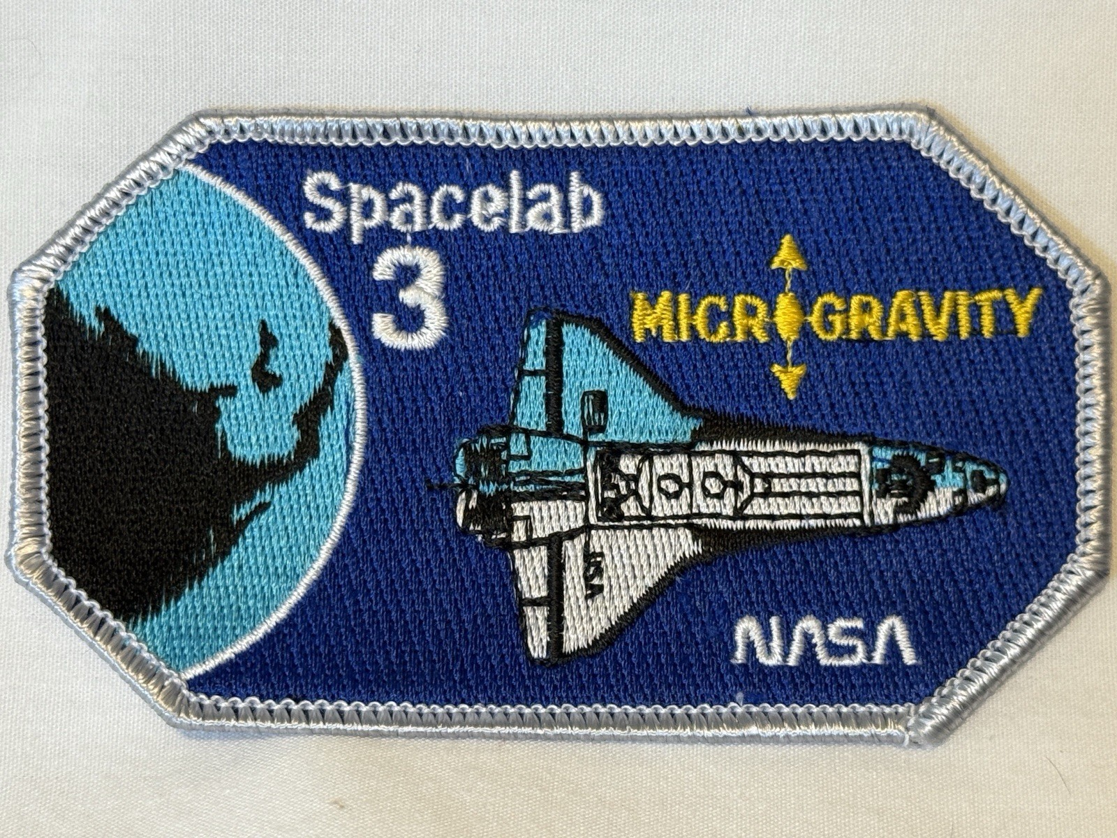 VINTAGE 1985 NASA Patch SPACELAB 3 MICROGRAVITY SPACE SHUTTLE CHALLENGER 4" VINTAGE 1985 NASA Patch SPACELAB 3 MICROGRAVITY SPACE SHUTTLE CHALLENGER 4"