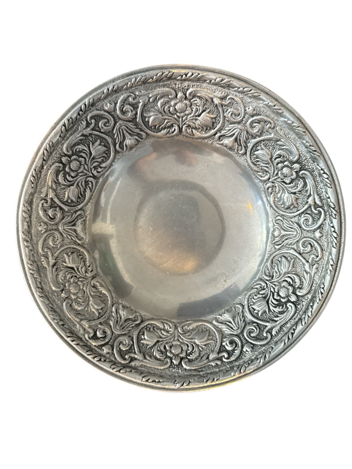 Wilton Armetale Pewter Floral Bowl 12 3/4"
