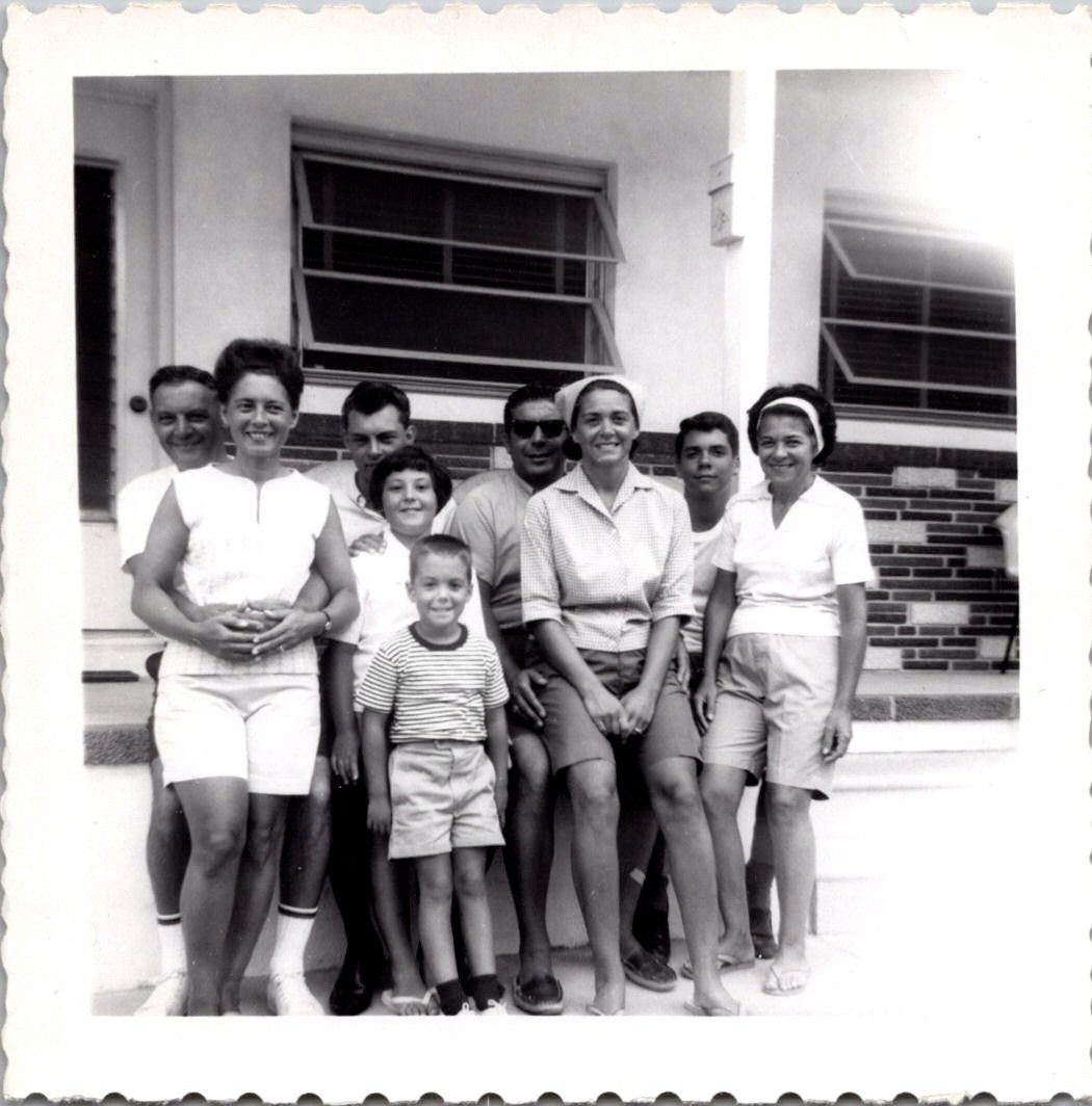 Vintage 1960s Snapshot Photo Large Family Group Portrait Black & White Deckle Vintage 1960s Snapshot Photo Large Family Group Portrait Black & White Deckle