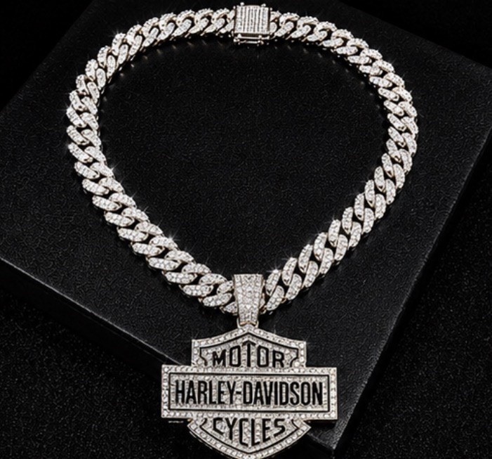 Harley Davidson Silver Bling Pendant & 24" Chain Brand New USA Seller Harley Davidson Silver Bling Pendant & 24" Chain Brand New USA Seller