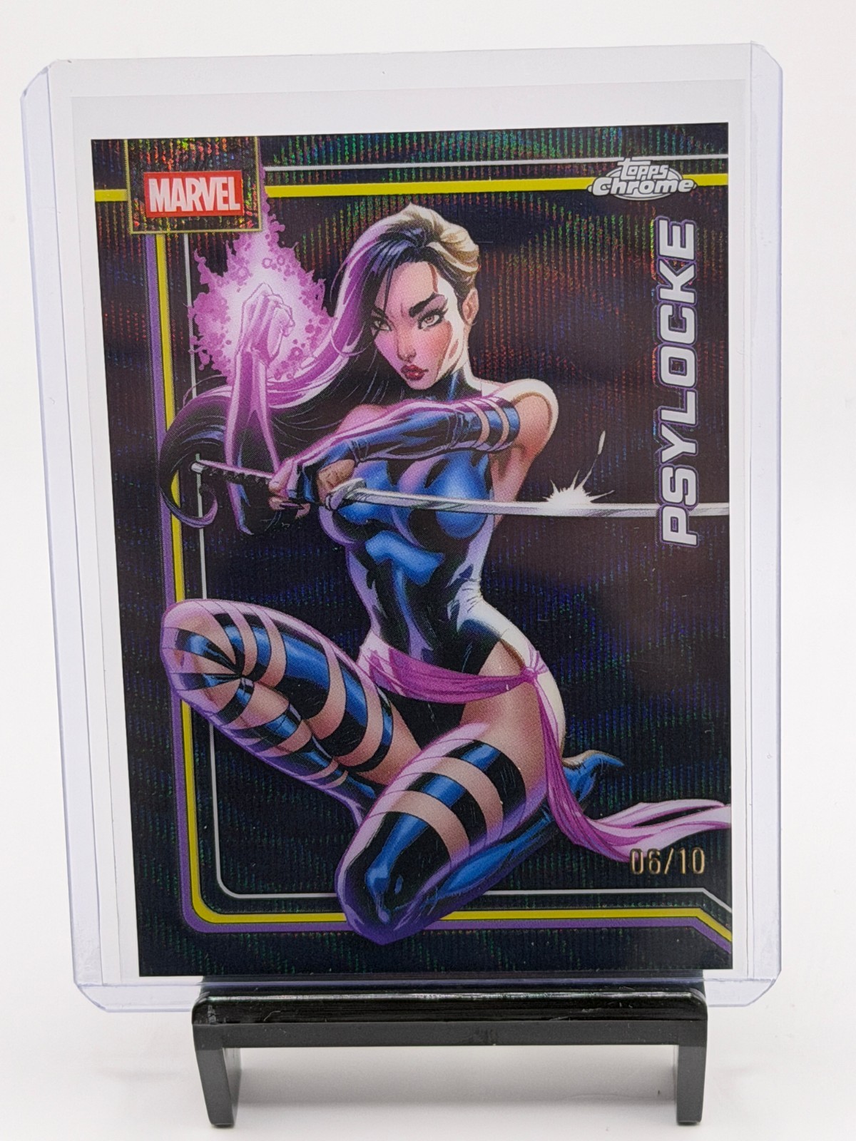 2026 Topps Marvel Chrome Psylocke Black Wave Refractor 6/10 #092 2026 Topps Marvel Chrome Psylocke Black Wave Refractor 6/10 #092