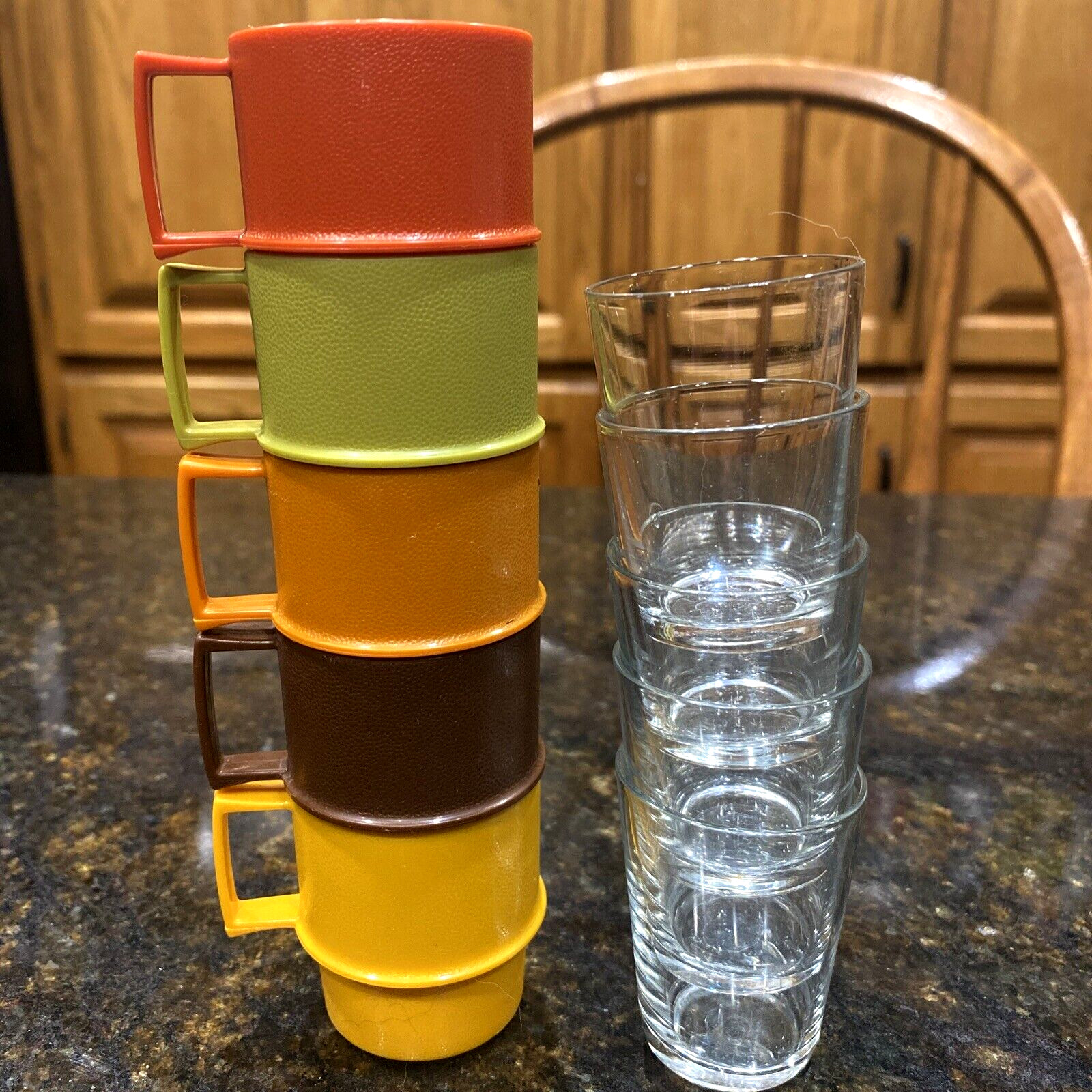 Set of 5 Vintage Mini Dollhouse Serve It Tupperware Mugs and Clear Glasses Set of 5 Vintage Mini Dollhouse Serve It Tupperware Mugs and Clear Glasses